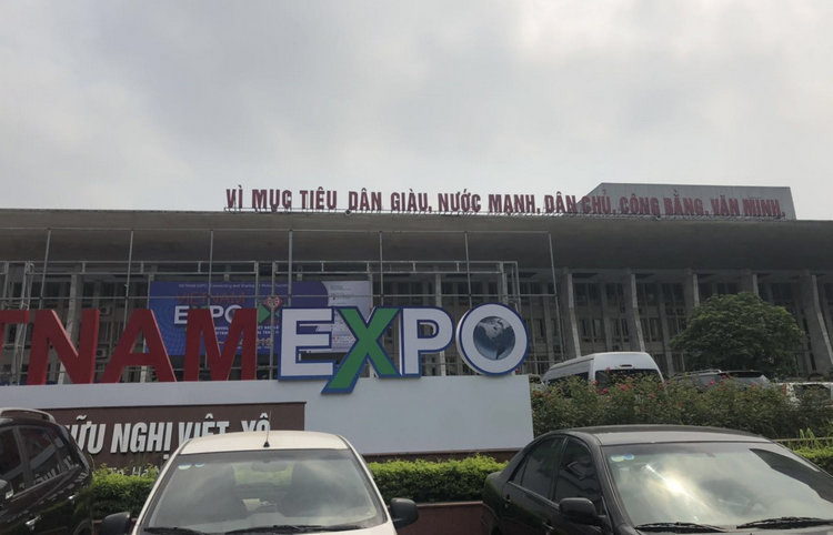 湖南yp街机旅行河内国际商业展  耐磨陶瓷产品拓展越南市场