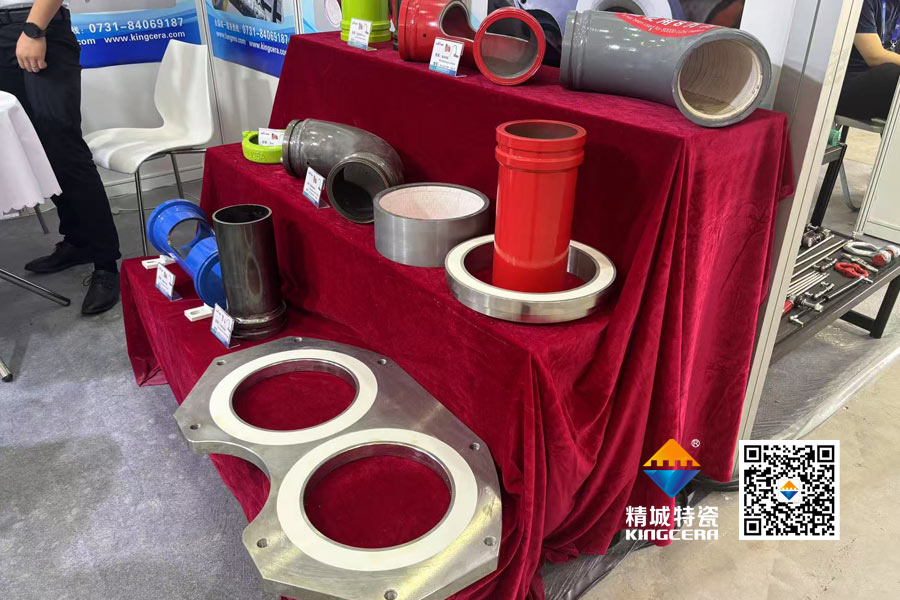 yp街机特瓷亮相2025长沙国际工程机械展览会