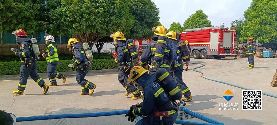 yp街机起劲配合消防联合演练，共筑清静生产防地